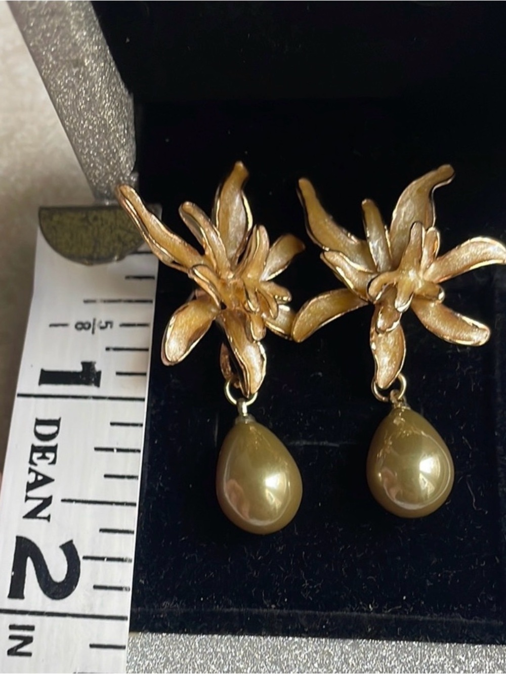 Gold Floral Drop Earrings